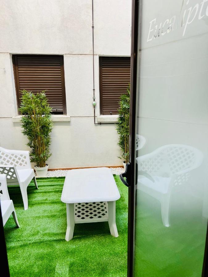 Apartamento Eucalipto Apartman Sotillo de la Adrada Kültér fotó